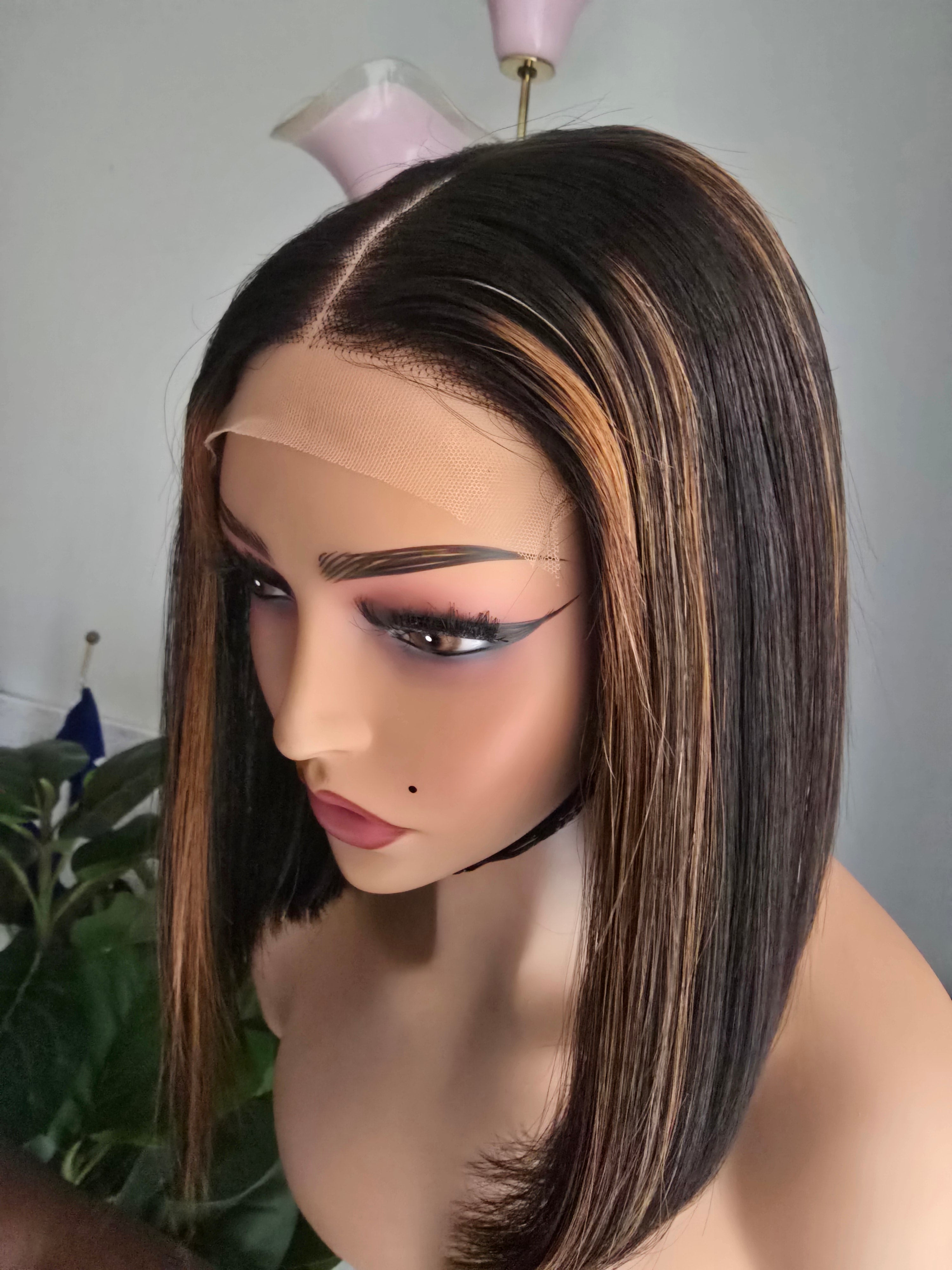 The Honey Spice Unit | 10" Custom Highlight Glue-less Bob